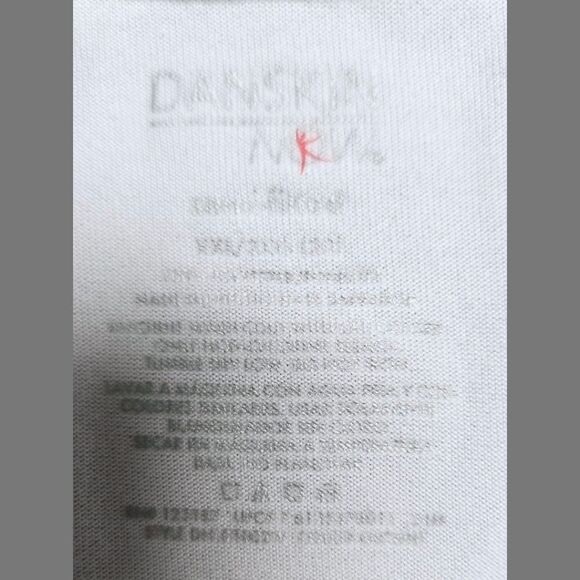 NWOT DANSKIN NOWโPlus Size White V- Neck Tee With Dri-More - Picture 8 of 10